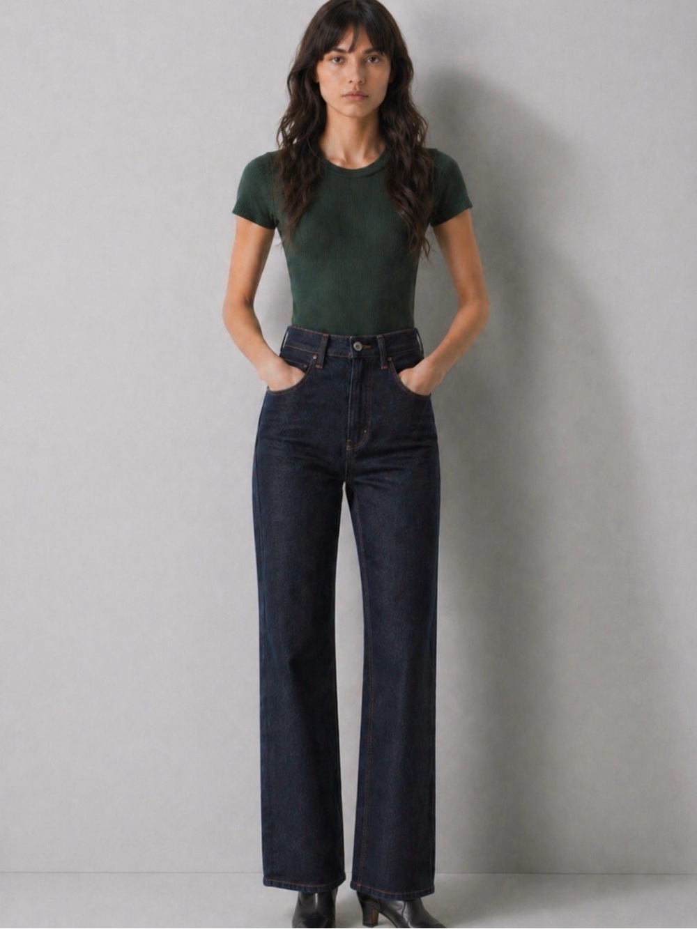 Aritzia DENIM FORUM Uma High Rise Straight Leg Jeans Size 27